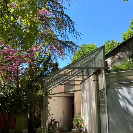 Bed & Breakfast Couette Et Cafe L'agence