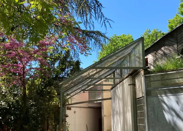 Bed & Breakfast Couette Et Cafe L'agence